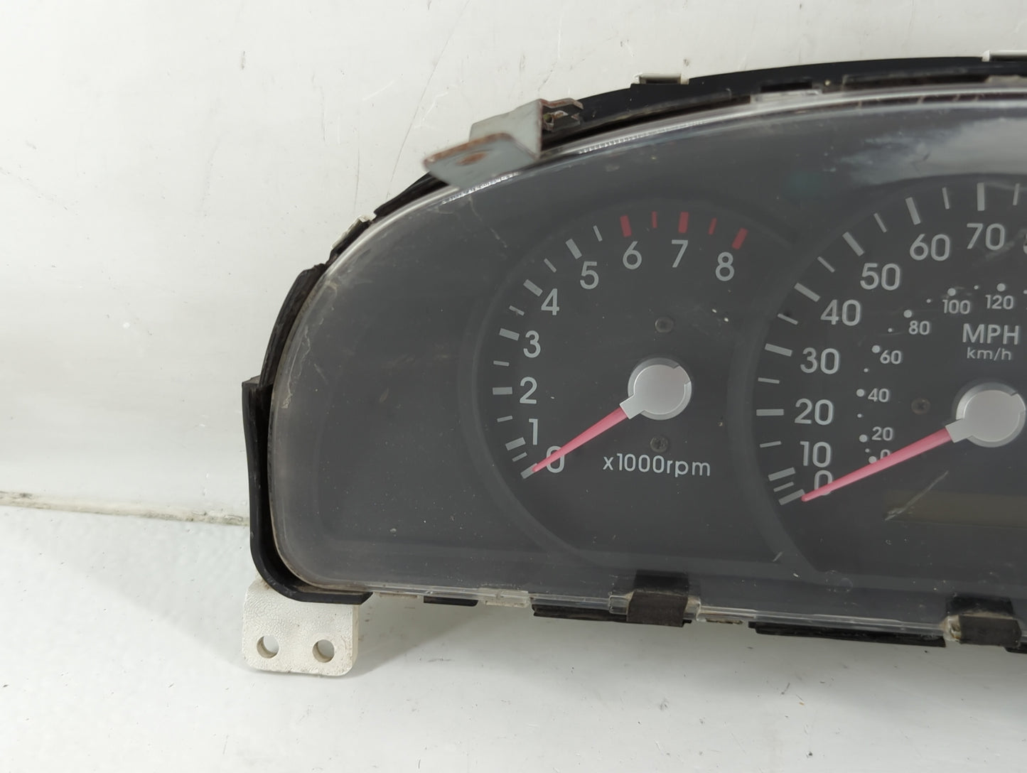 2003-2004 Kia Sorento Instrument Cluster Speedometer Gauges P/N:94001-3E045 Fits Fits 2003 2004 OEM Used Auto Parts - Oemuse