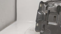 2003-2006 Kia Sorento Fuel Tank Door Lid Gas Tank R8S19B17 - Oemusedautoparts1.com