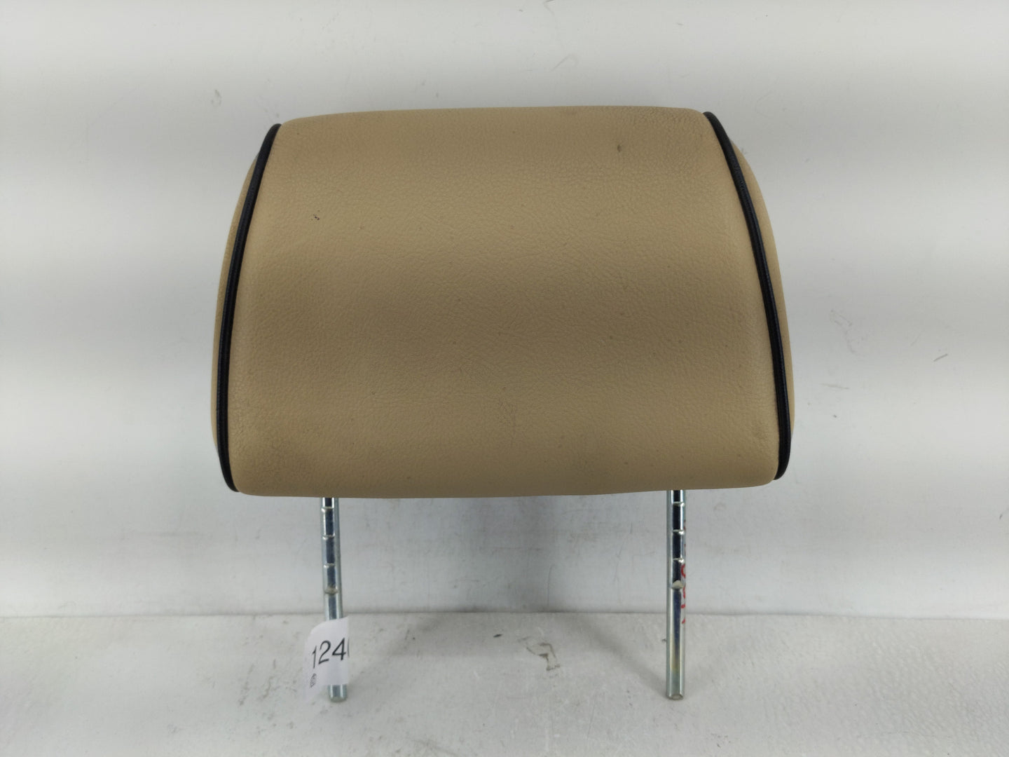 2003 Land Rover Discovery Headrest Head Rest Front Driver Passenger Seat Fits OEM Used Auto Parts - Oemusedautoparts1.com