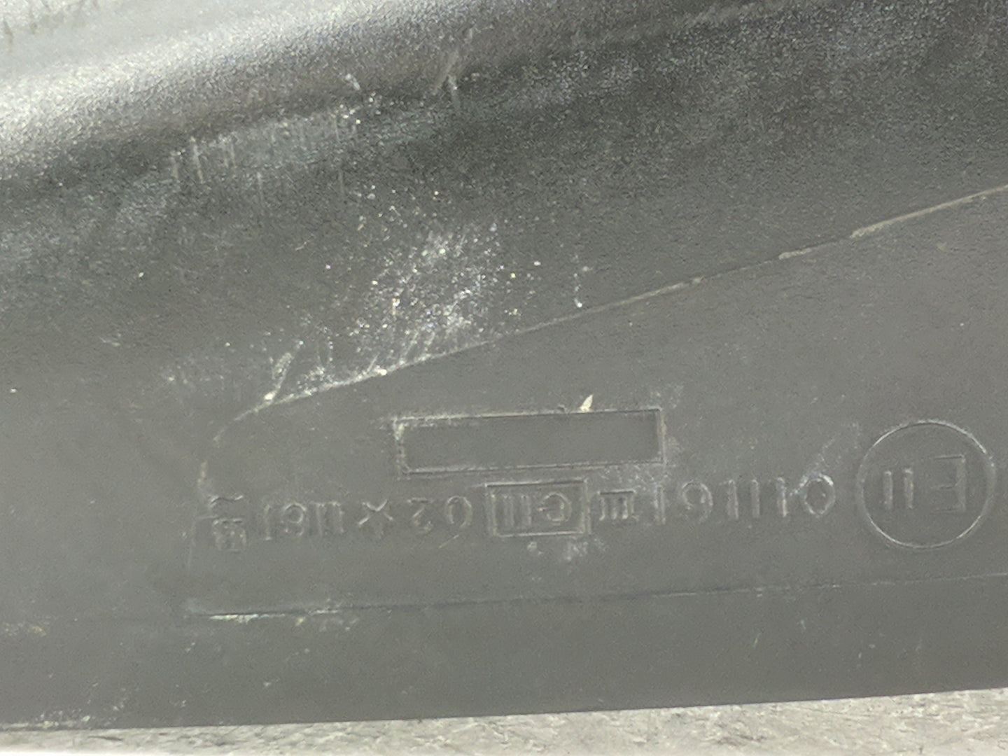 2003 Land Rover Discovery Side Mirror Replacement Driver Left View Door Mirror P/N:EII01116I Fits OEM Used Auto Parts - Oemu