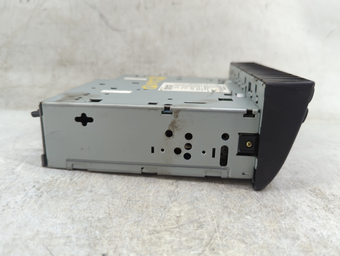 2003 Land Rover Discovery Radio AM FM Cd Player Receiver Replacement P/N:XQD000340PUY Fits OEM Used Auto Parts - Oemusedauto