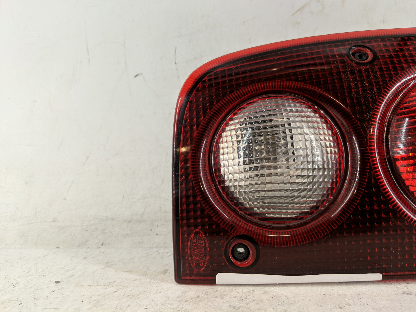 2002-2003 Land Rover Freelander Tail Light Assembly Passenger Right OEM P/N:22960204 Fits Fits 2002 2003 OEM Used Auto Parts