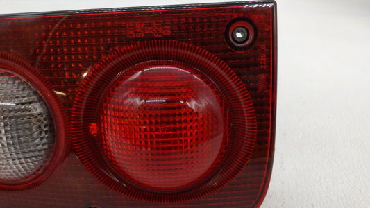 2002-2003 Land Rover Freelander Tail Light Assembly Driver Left OEM P/N:22960104 Fits Fits 2002 2003 OEM Used Auto Parts