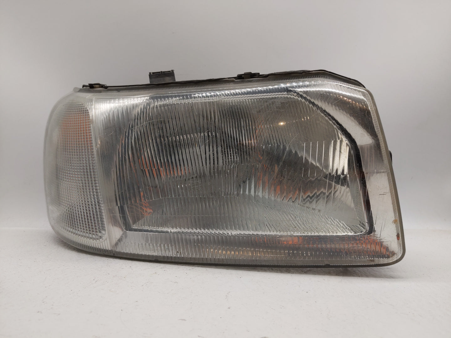 2002 Land Rover Freelander Passenger Right Oem Head Light Headlight Lamp - Oemusedautoparts1.com