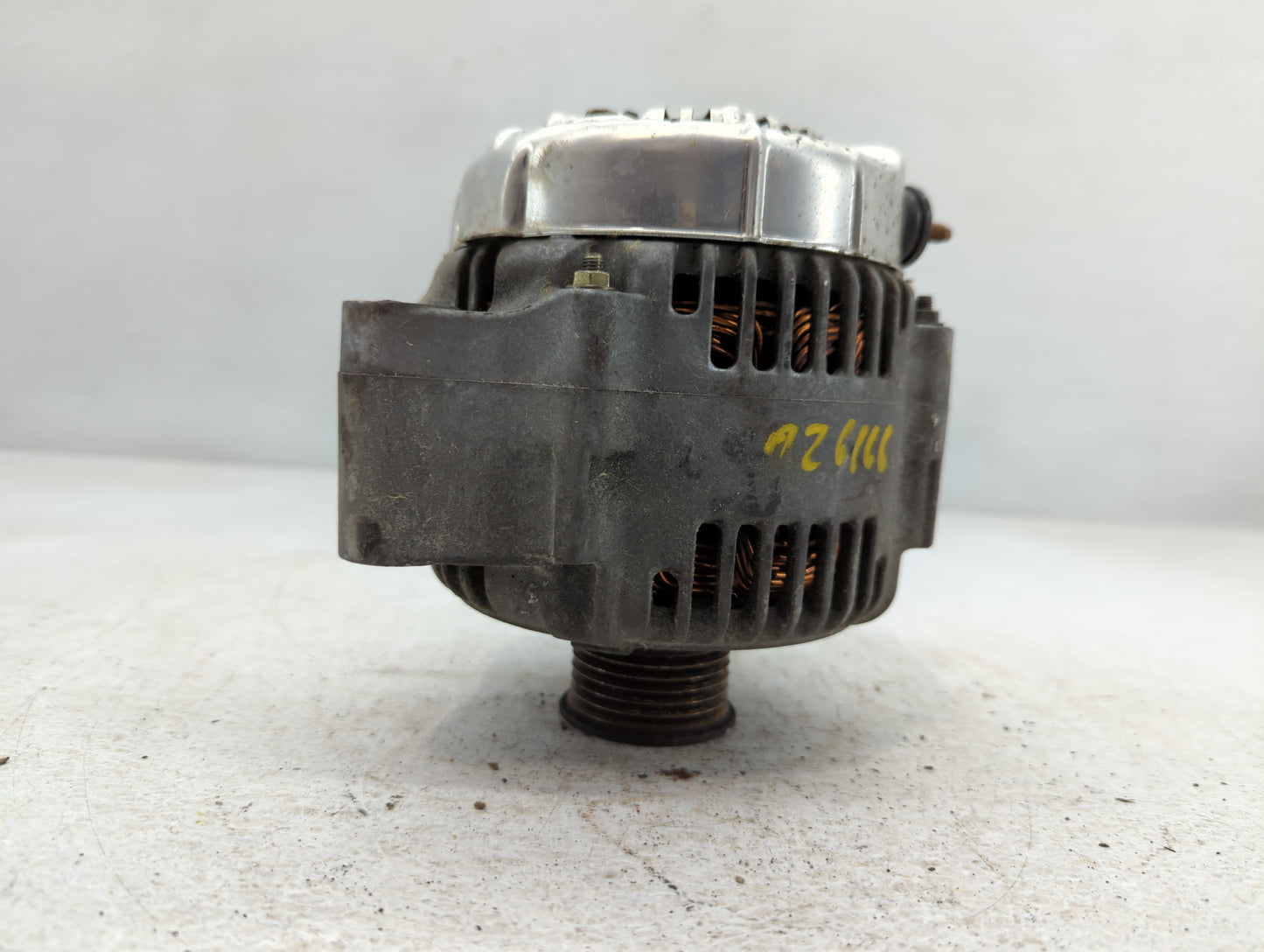 2002-2005 Land Rover Freelander Alternator Replacement Generator Charging Assembly Engine OEM P/N:TN 10 22 11 0800 YLL102480