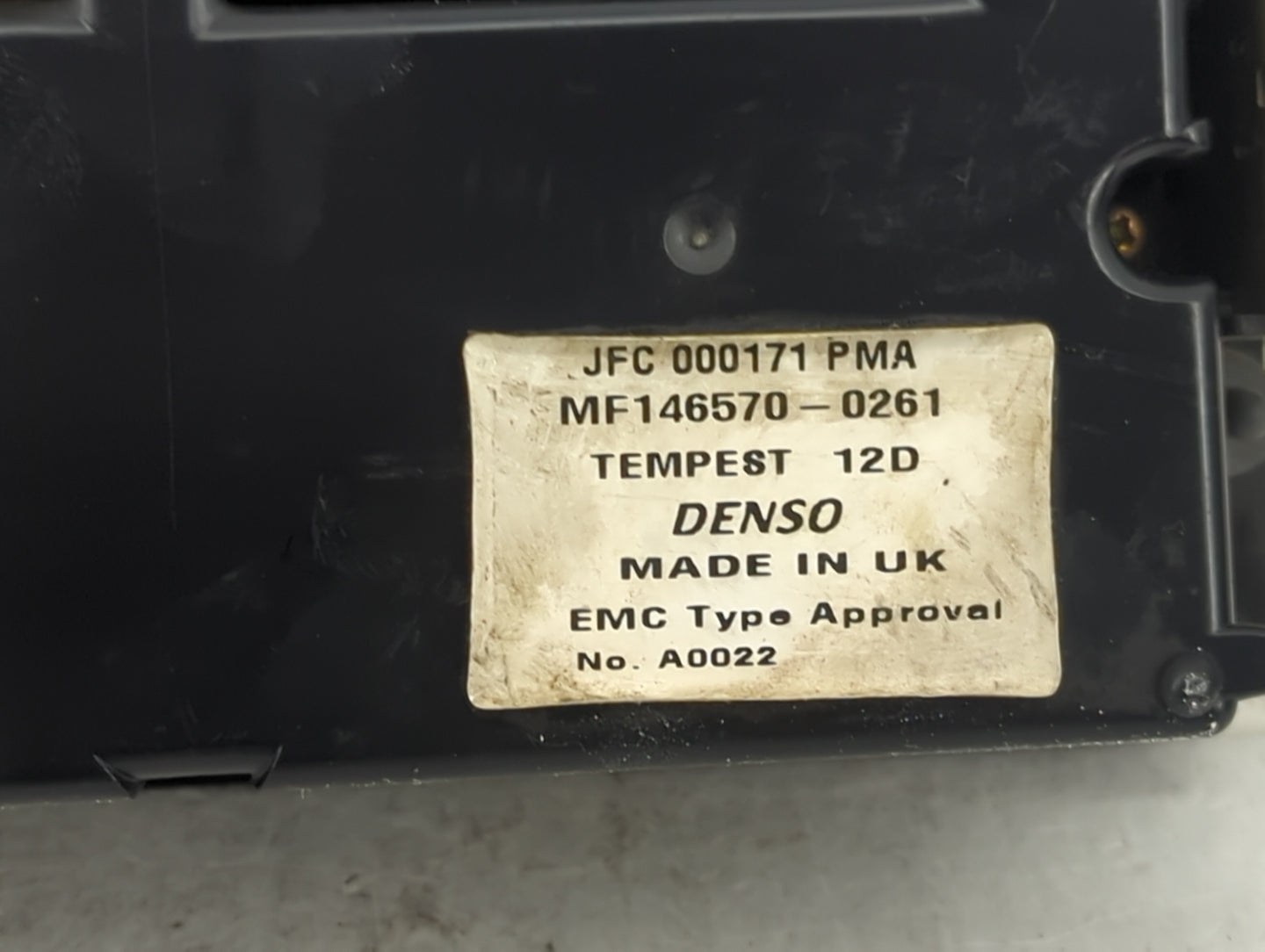 2003 Land Rover Land Rover Climate Control Module Temperature AC/Heater Replacement P/N:MF146570-0261 Fits OEM Used Auto Par