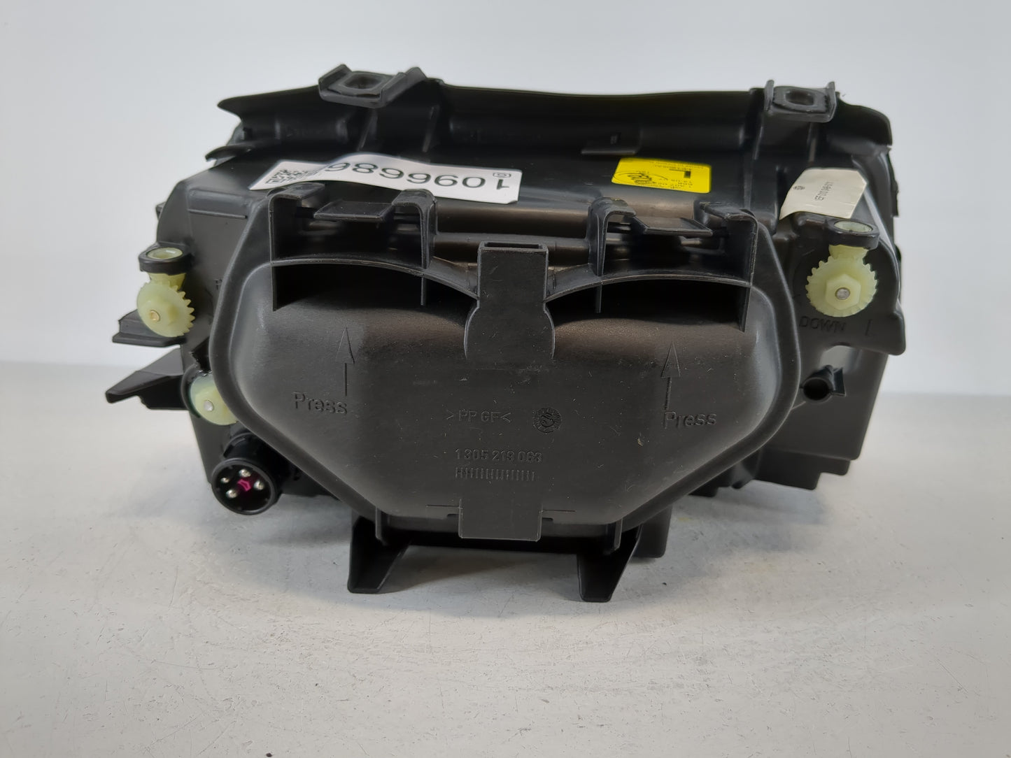 2003 Land Rover Range Rover Driver Left Oem Head Light Headlight Lamp - Oemusedautoparts1.com