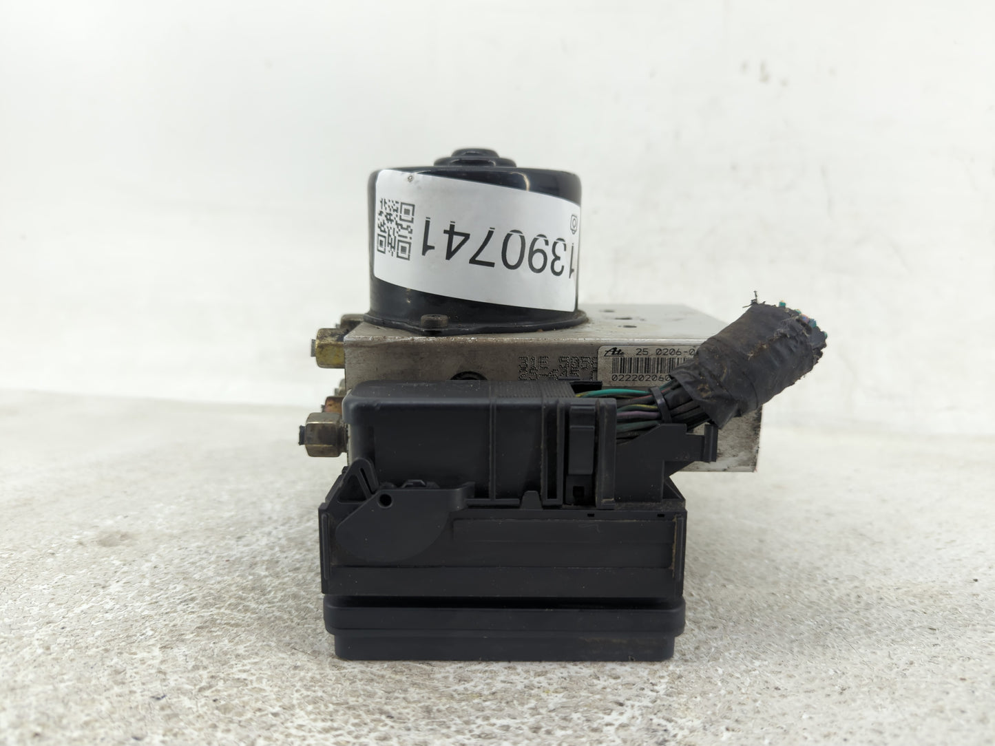 2003-2005 Land Rover Range Rover ABS Pump Control Module Replacement P/N:P04779242AH 287080B3 Fits Fits 2003 2004 2005 OEM U