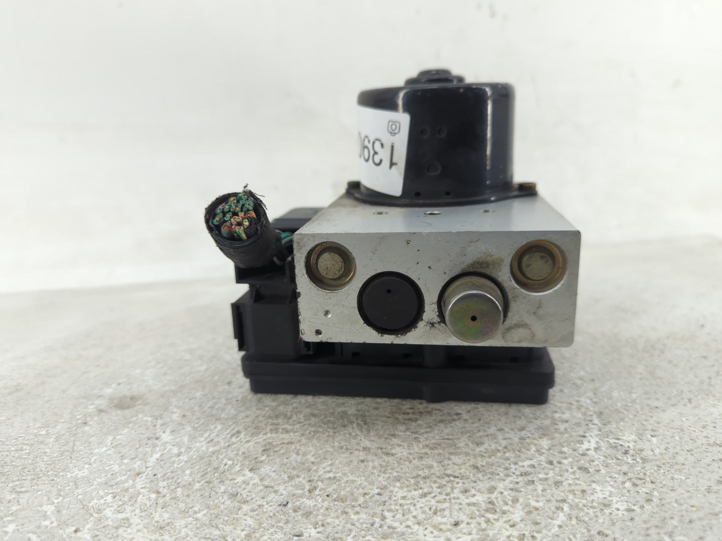 2003-2005 Land Rover Range Rover ABS Pump Control Module Replacement P/N:P04779242AH 287080B3 Fits Fits 2003 2004 2005 OEM U
