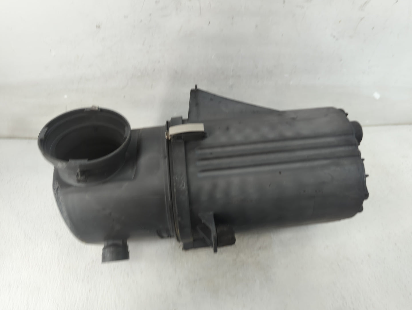 2003-2005 Land Rover Range Rover Air Cleaner Intake-duct Hose Tube - Oemusedautoparts1.com