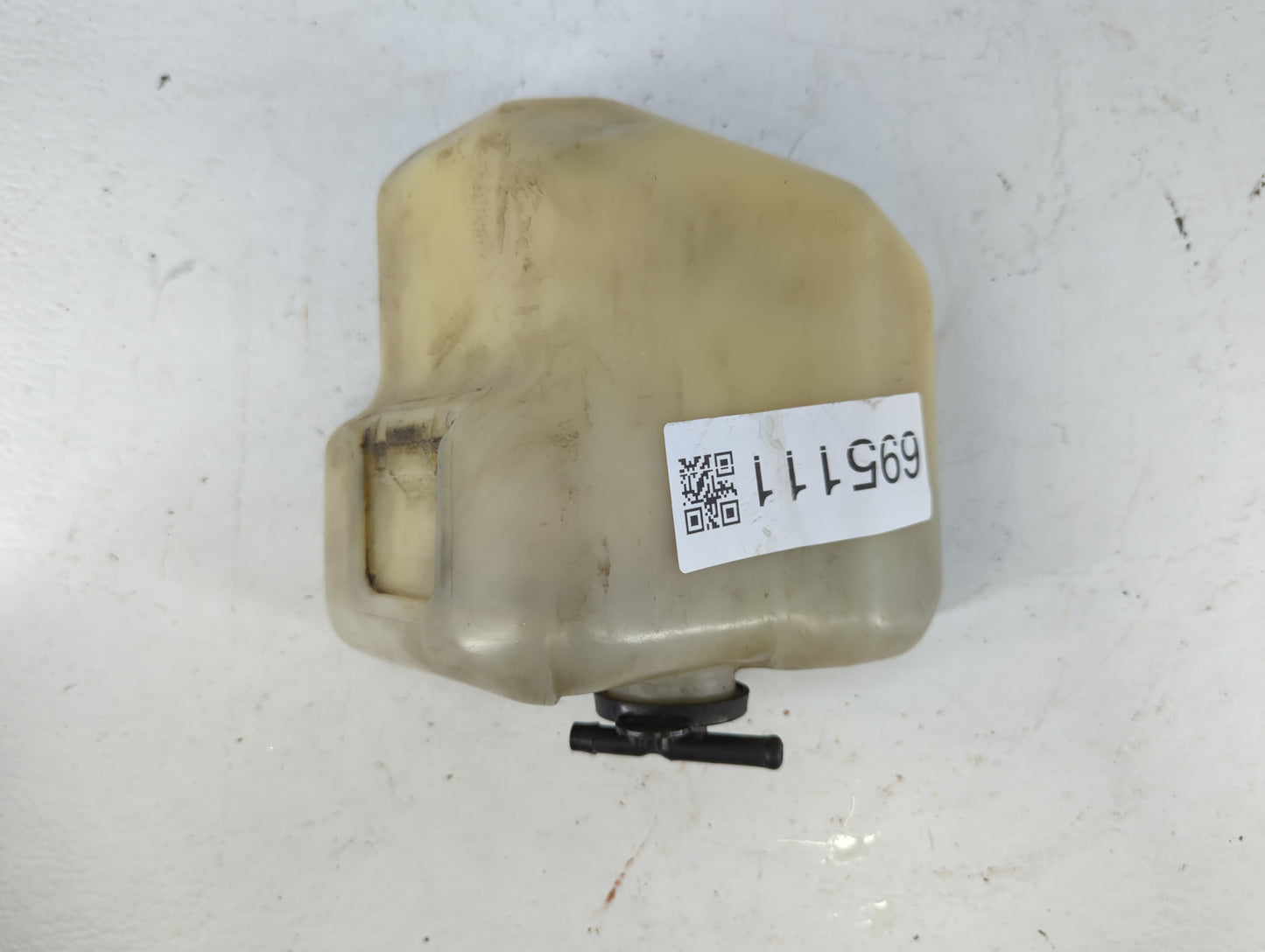 2002-2003 Lexus Es300 Radiator Coolant Overflow Expansion Tank Bottle 695111 - Oemusedautoparts1.com