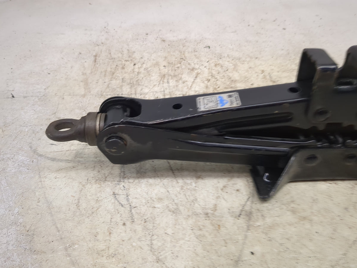 2003 Lexus Gs300 Spare Scissor Car Jack Black - Oemusedautoparts1.com