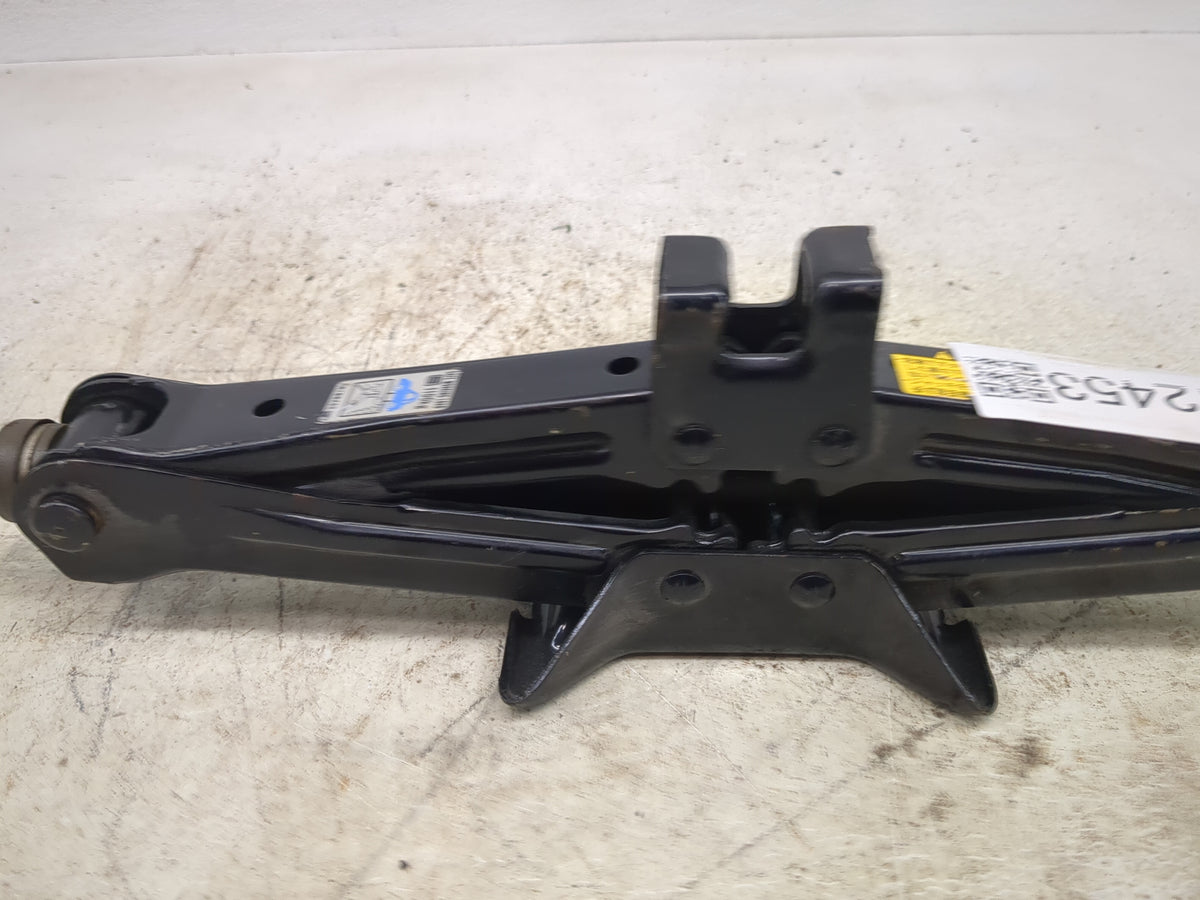 2003 Lexus Gs300 Spare Scissor Car Jack Black - Oemusedautoparts1.com
