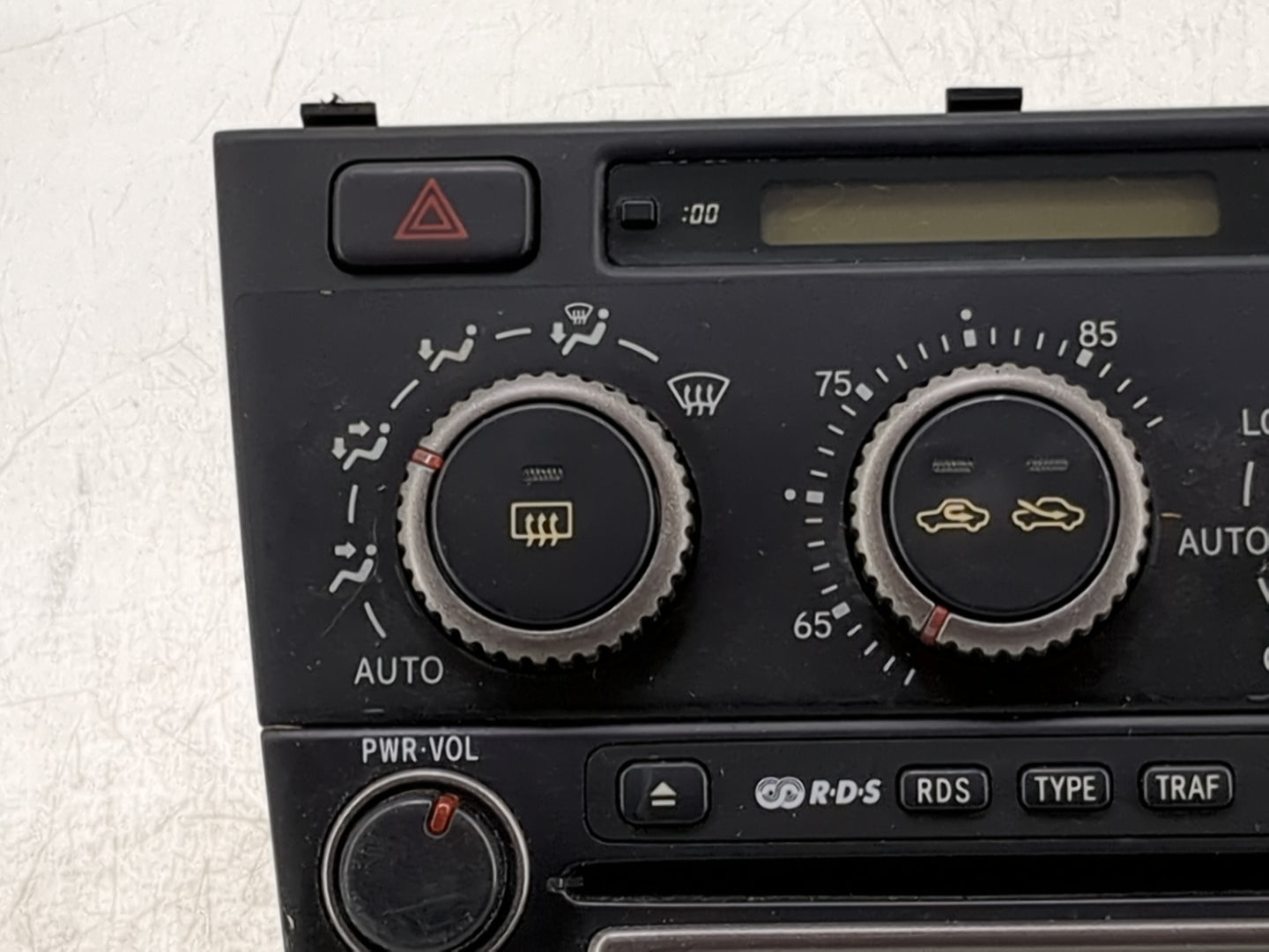 2001-2003 Lexus Is300 Radio AM FM Cd Player Receiver Replacement P/N:86120-53060 122000 Fits Fits 2001 2002 2003 OEM Used Au