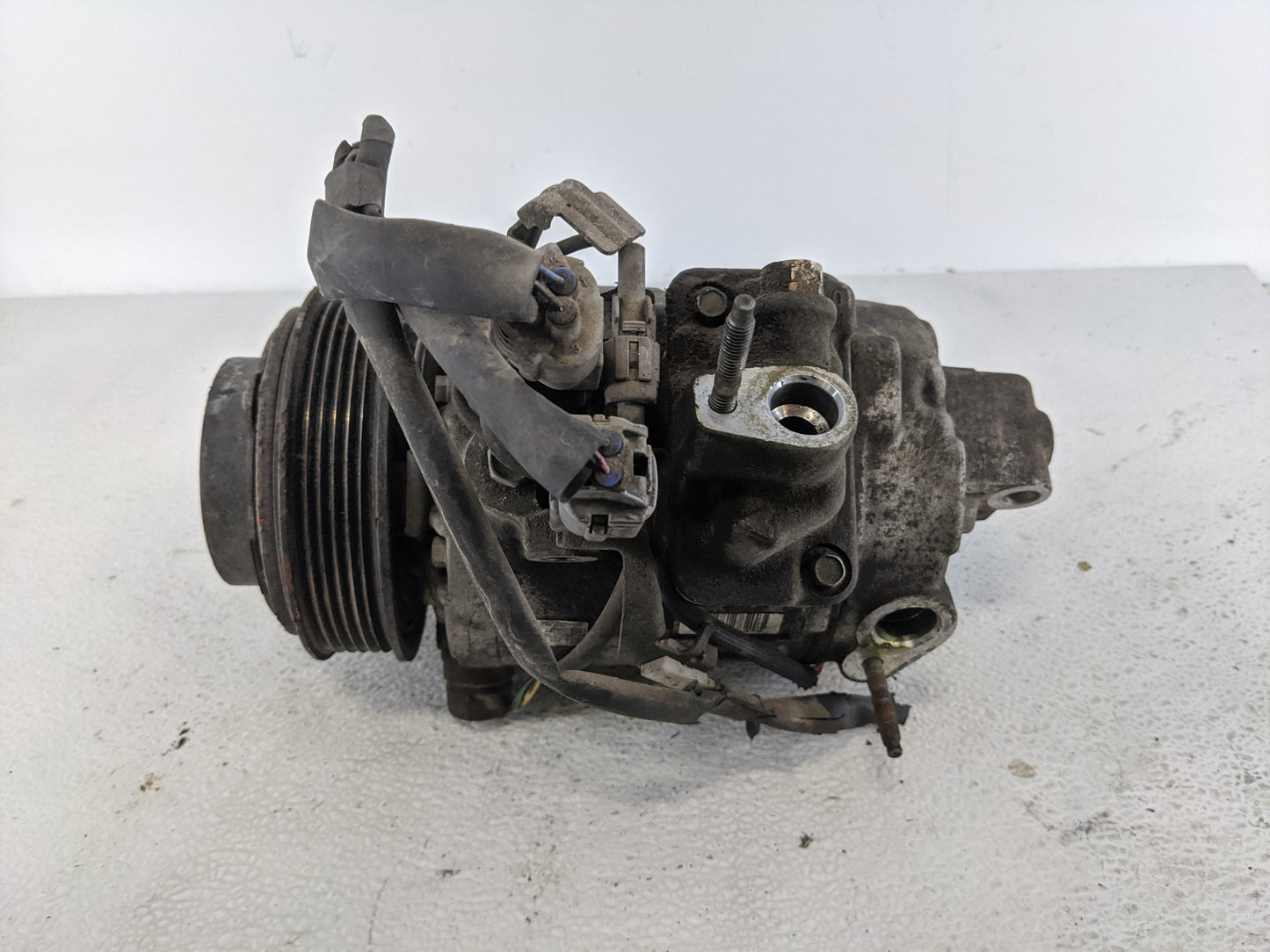 2001-2004 Lexus Ls430 Air Conditioning A/c Ac Compressor Oem - Oemusedautoparts1.com