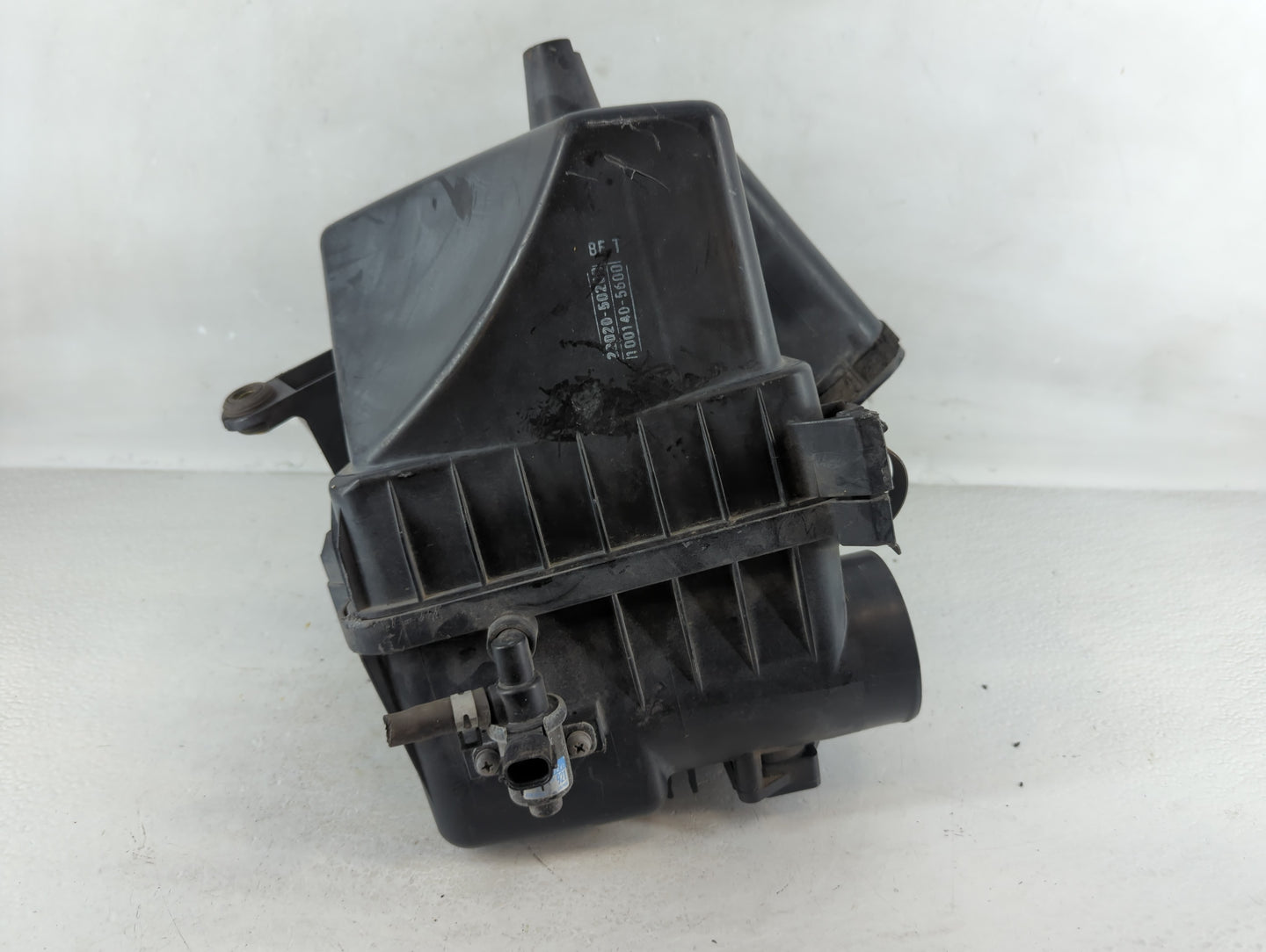 2001-2005 Lexus Ls430 Air Cleaner Intake-duct Hose Tube - Oemusedautoparts1.com