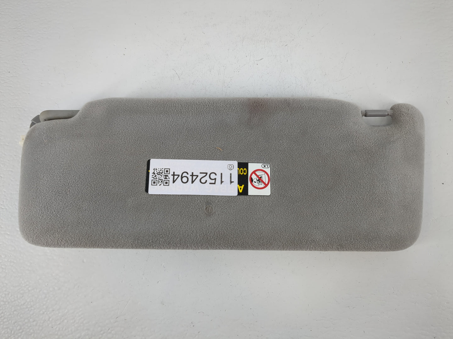 2003 Lexus Rx300 Sun Visor Shade Replacement Passenger Right Mirror Fits OEM Used Auto Parts - Oemusedautoparts1.com