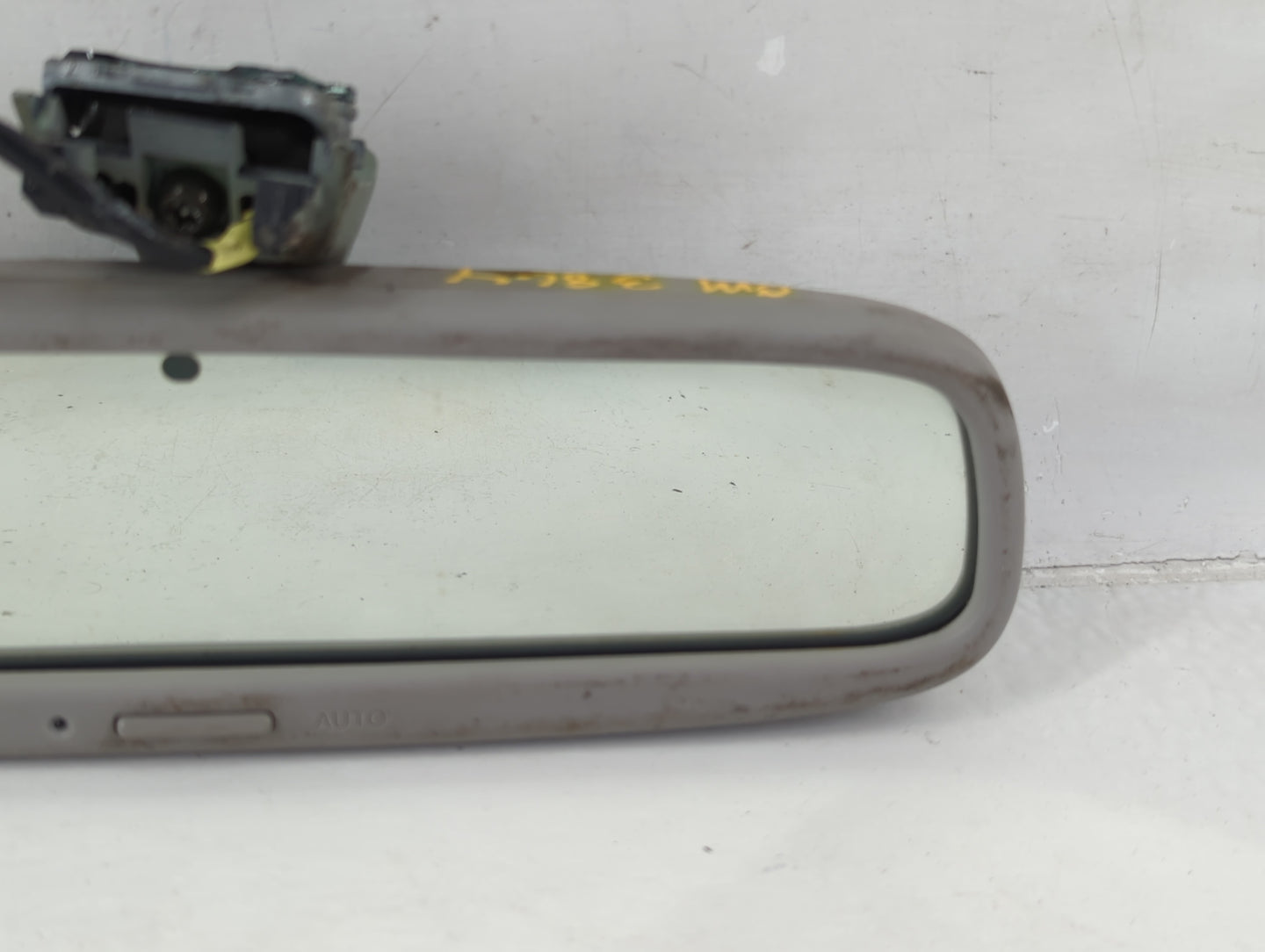 2003 Lexus Rx300 Interior Rear View Mirror Replacement OEM P/N:E6014718 Fits OEM Used Auto Parts - Oemusedautoparts1.com