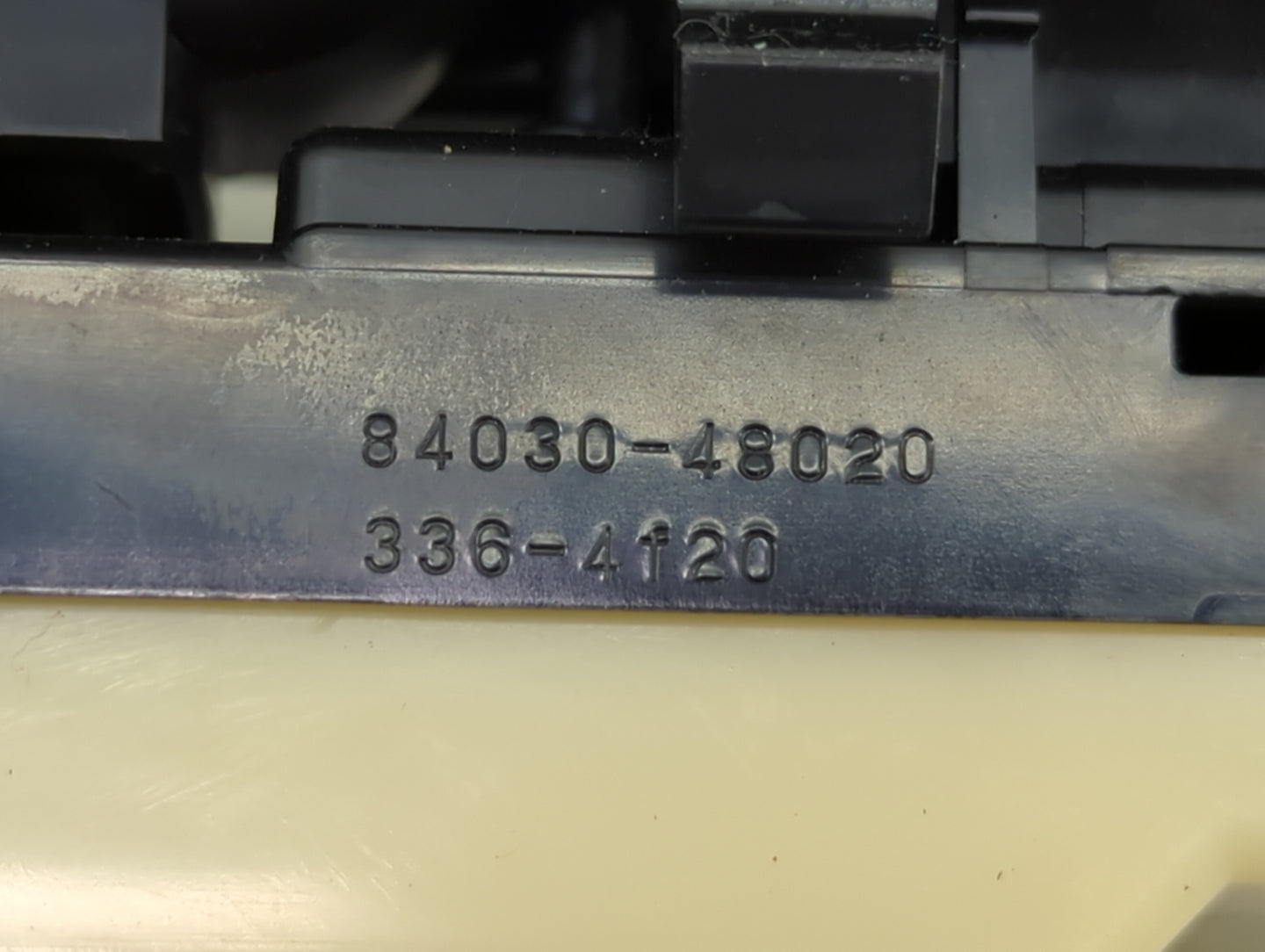 1999-2003 Lexus Rx300 Passenger Right Power Window Switch - Oemusedautoparts1.com