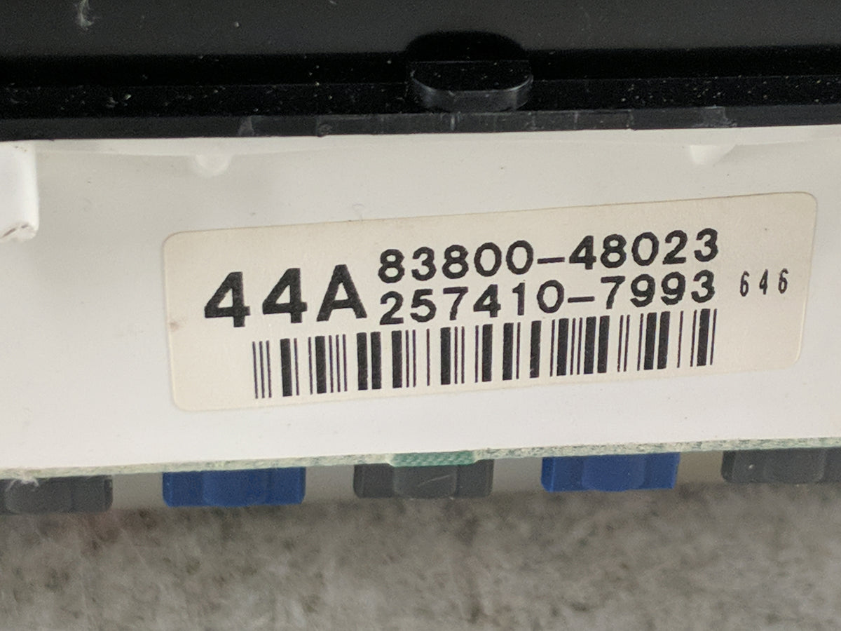 2003 Lexus Rx300 Instrument Cluster Speedometer Gauges P/N:83800-48023 257410-7993 Miles: Fits OEM Used Auto Parts - Oemused