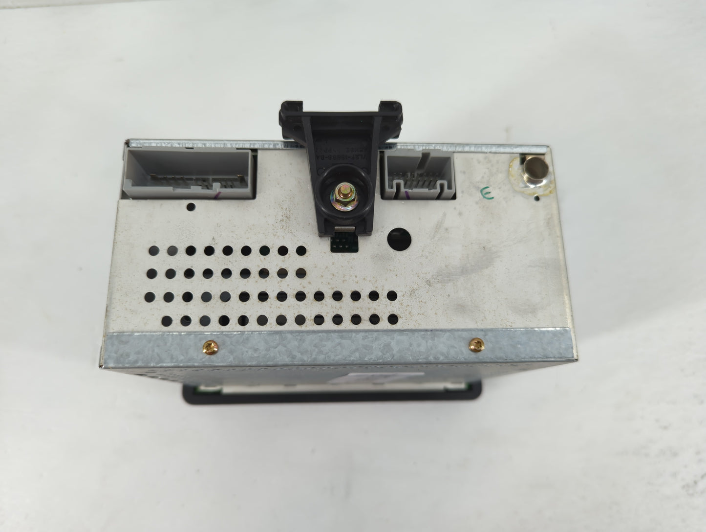 2003-2005 Lincoln Aviator Radio AM FM Cd Player Receiver Replacement P/N:3C5T-18C868-AB Fits Fits 2003 2004 2005 OEM Used Au