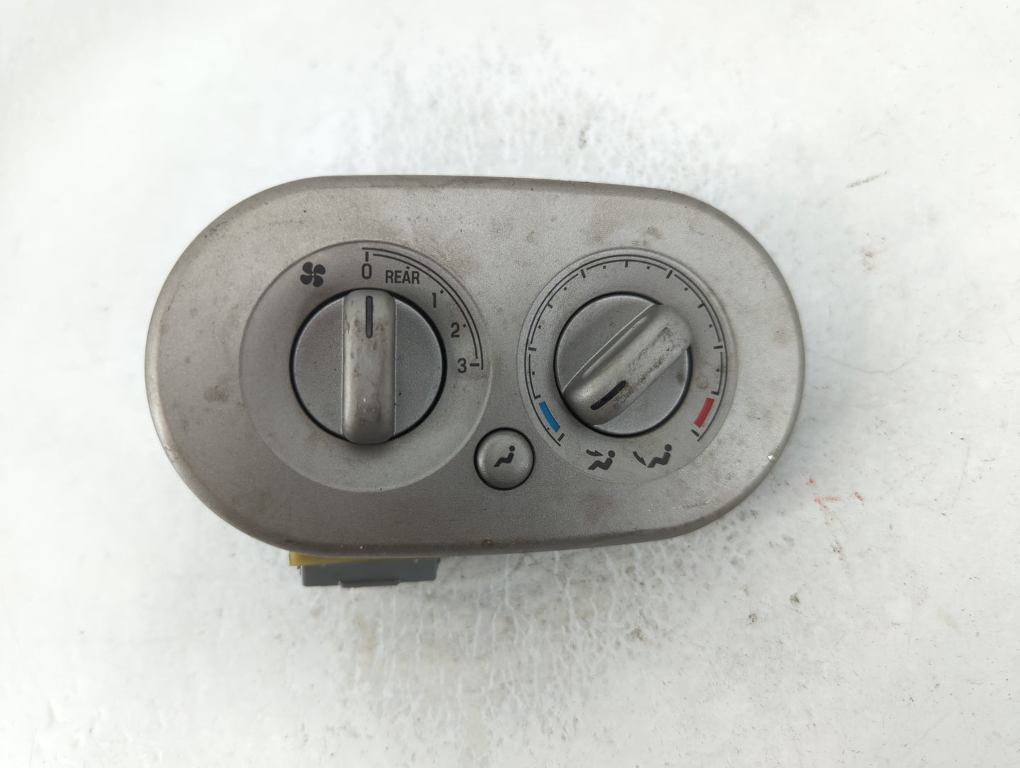 2003 Lincoln Aviator Climate Control Module Temperature AC/Heater Replacement P/N:2C5H-19D838-AD Fits OEM Used Auto Parts - 