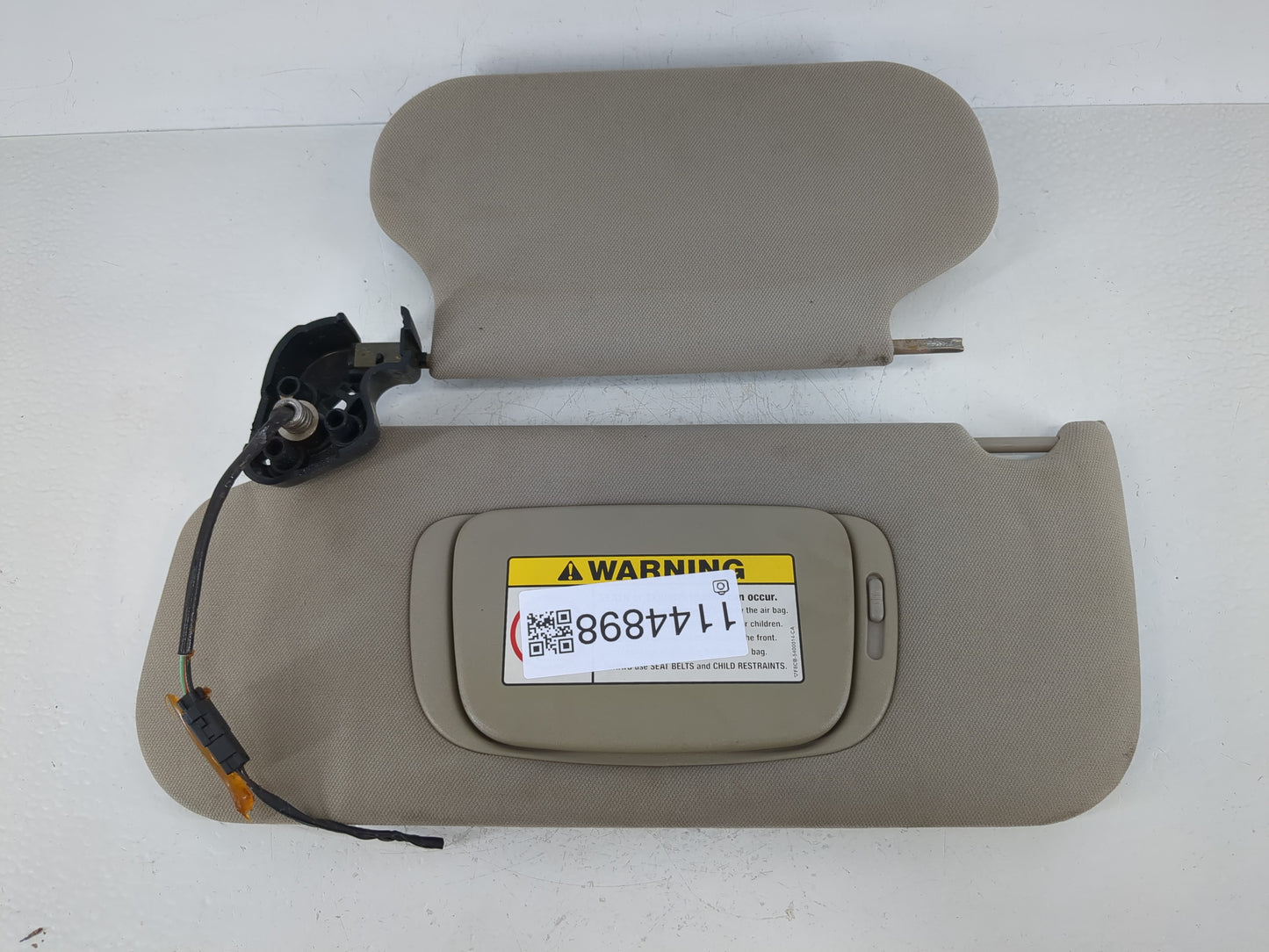 2003 Lincoln Ls Sun Visor Shade Replacement Driver Left Mirror Fits OEM Used Auto Parts - Oemusedautoparts1.com