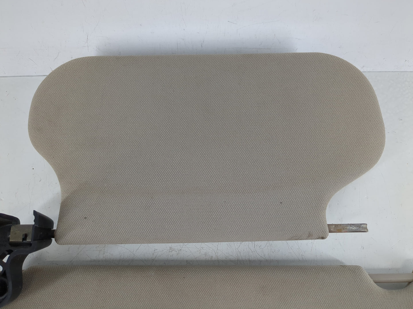 2003 Lincoln Ls Sun Visor Shade Replacement Driver Left Mirror Fits OEM Used Auto Parts - Oemusedautoparts1.com