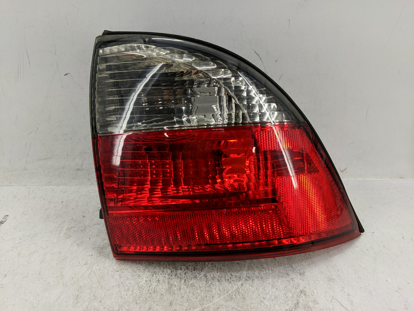 2003 Lincoln Ls Tail Light Assembly Passenger Right OEM P/N:3W43-13B504 Fits OEM Used Auto Parts - Oemusedautoparts1.com