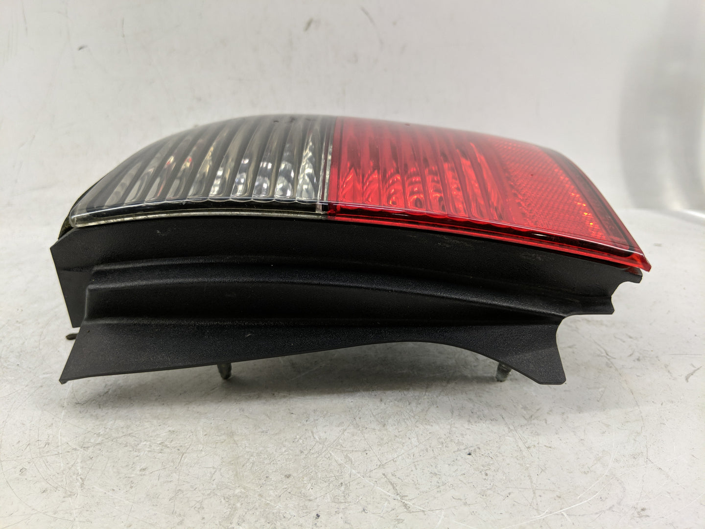 2003 Lincoln Ls Tail Light Assembly Passenger Right OEM P/N:3W43-13B504 Fits OEM Used Auto Parts - Oemusedautoparts1.com