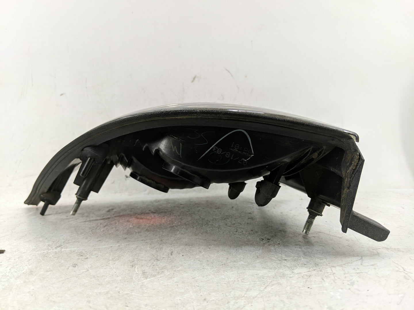 2003 Lincoln Ls Tail Light Assembly Passenger Right OEM P/N:3W43-13B504 Fits OEM Used Auto Parts - Oemusedautoparts1.com