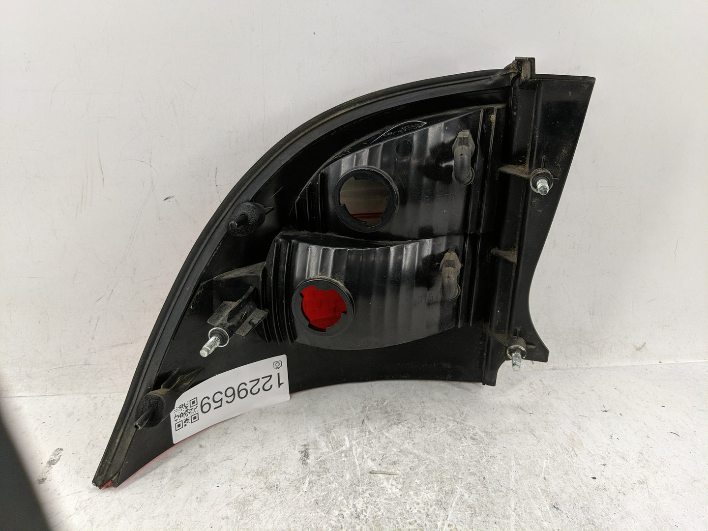 2003 Lincoln Ls Tail Light Assembly Passenger Right OEM P/N:3W43-13B504 Fits OEM Used Auto Parts - Oemusedautoparts1.com
