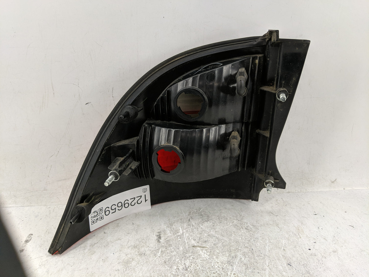 2003 Lincoln Ls Tail Light Assembly Passenger Right OEM P/N:3W43-13B504 Fits OEM Used Auto Parts - Oemusedautoparts1.com