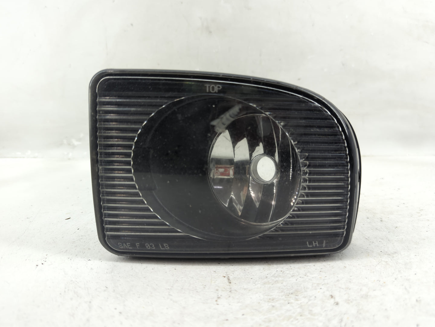 2003 Lincoln Ls Driver Left Oem Fog Light Lamp - Oemusedautoparts1.com