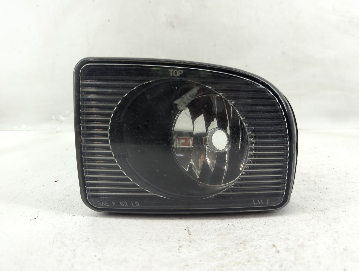 2003 Lincoln Ls Driver Left Oem Fog Light Lamp - Oemusedautoparts1.com