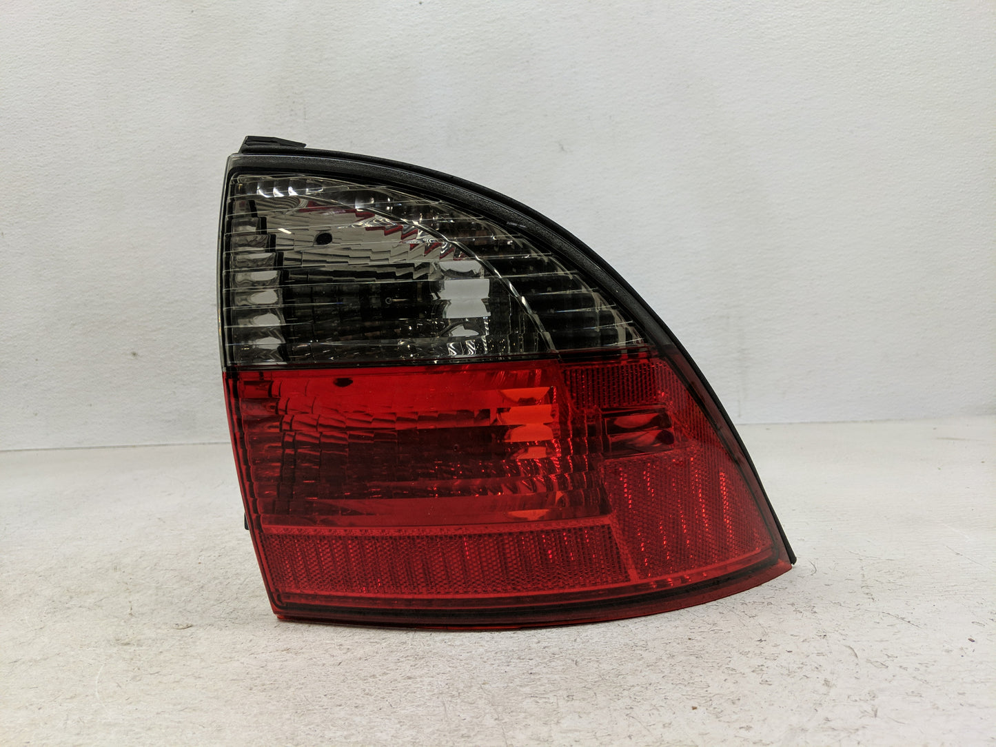 2003 Lincoln Ls Tail Light Assembly Passenger Right OEM P/N:3W43-13B504 Fits OEM Used Auto Parts - Oemusedautoparts1.com
