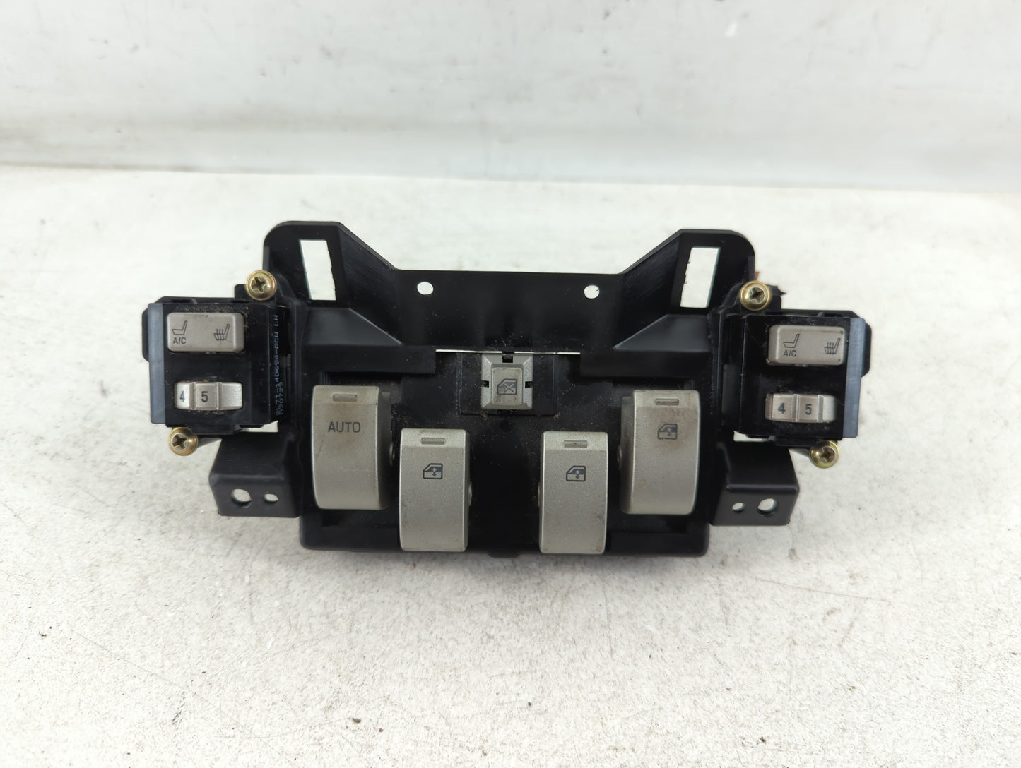 2003 Lincoln Navigator Master Power Window Switch Replacement Driver Side Left P/N:2L7X 13D720 A Fits OEM Used Auto Parts - 