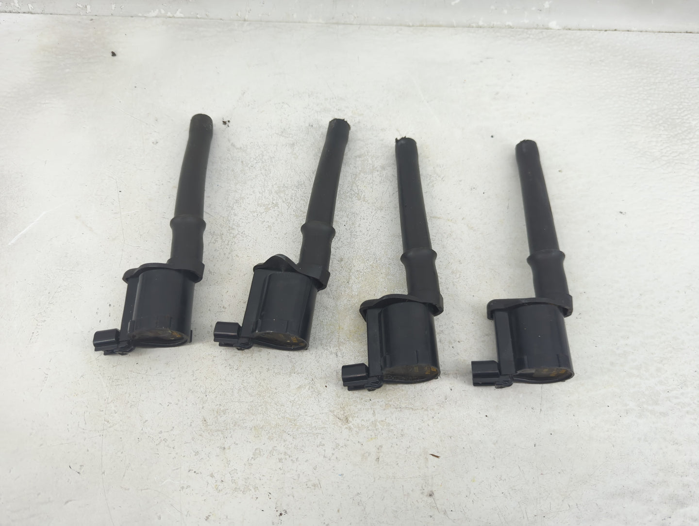 Lincoln Navigator Ignition Coil Igniter Pack - Oemusedautoparts1.com