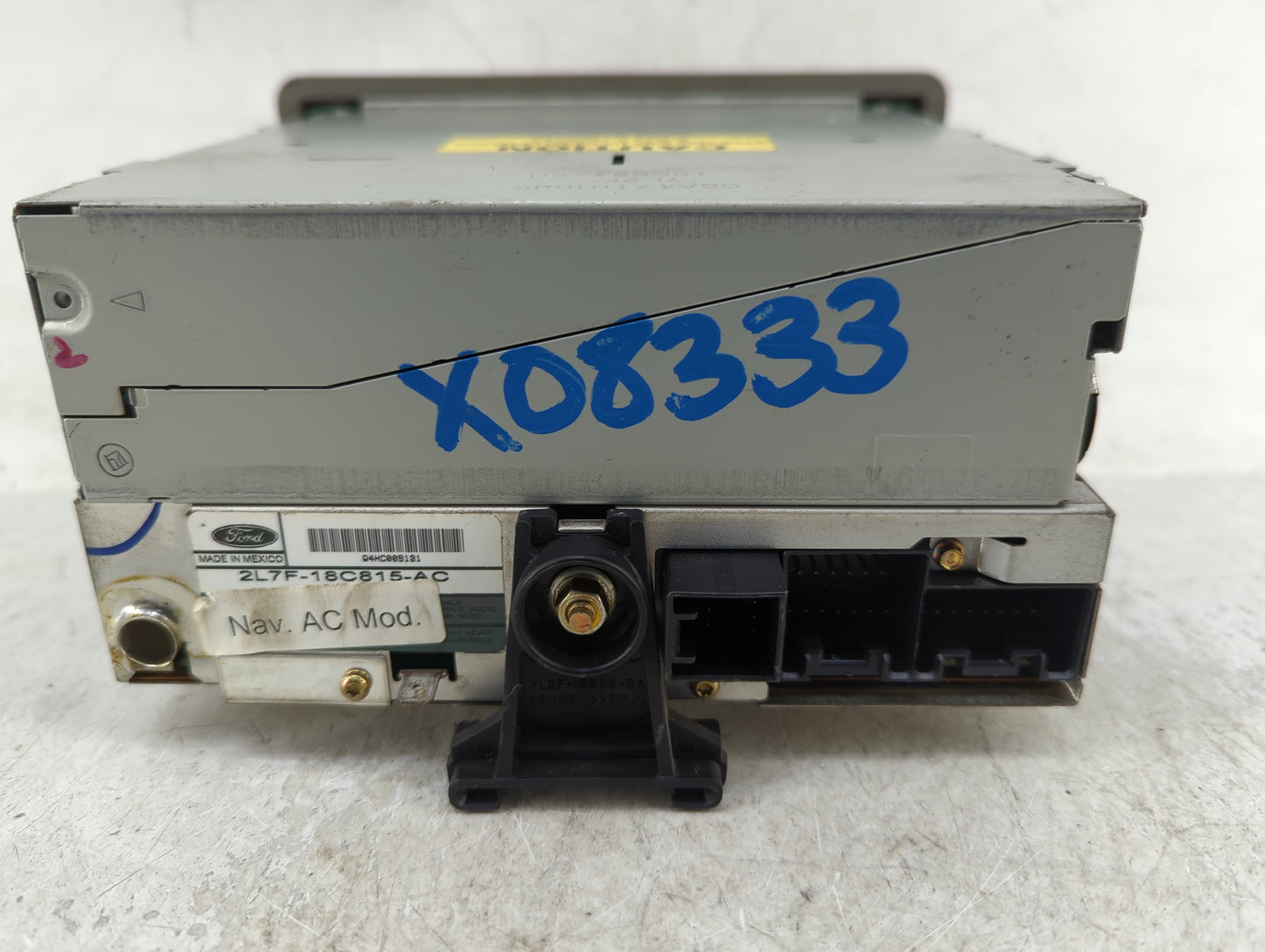 2002-2004 Lincoln Navigator Radio AM FM Cd Player Receiver Replacement P/N:2L7F-18C815-AC Fits Fits 2002 2003 2004 OEM Used 