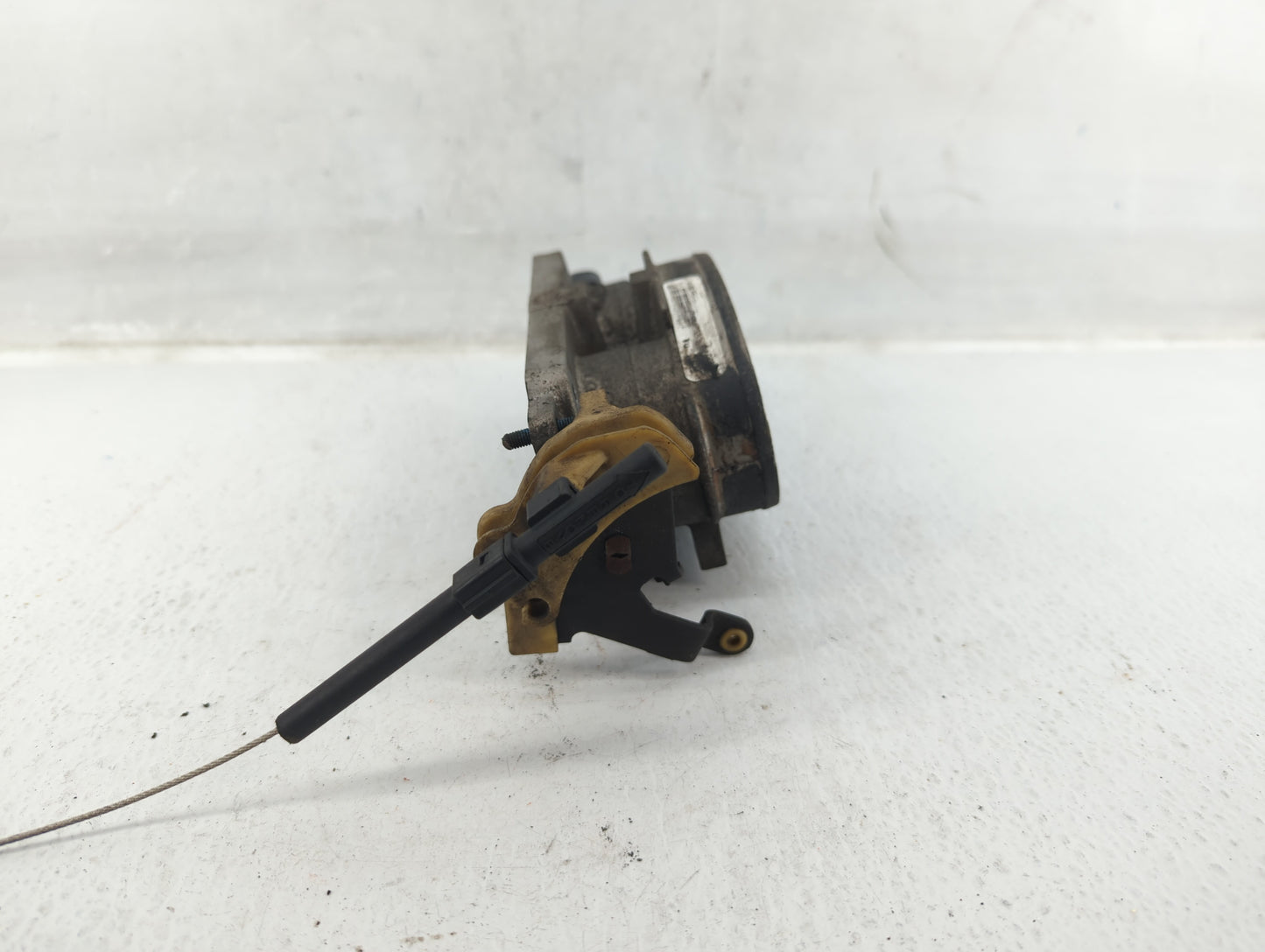 2003 Lincoln Navigator Throttle Body Fits OEM Used Auto Parts - Oemusedautoparts1.com