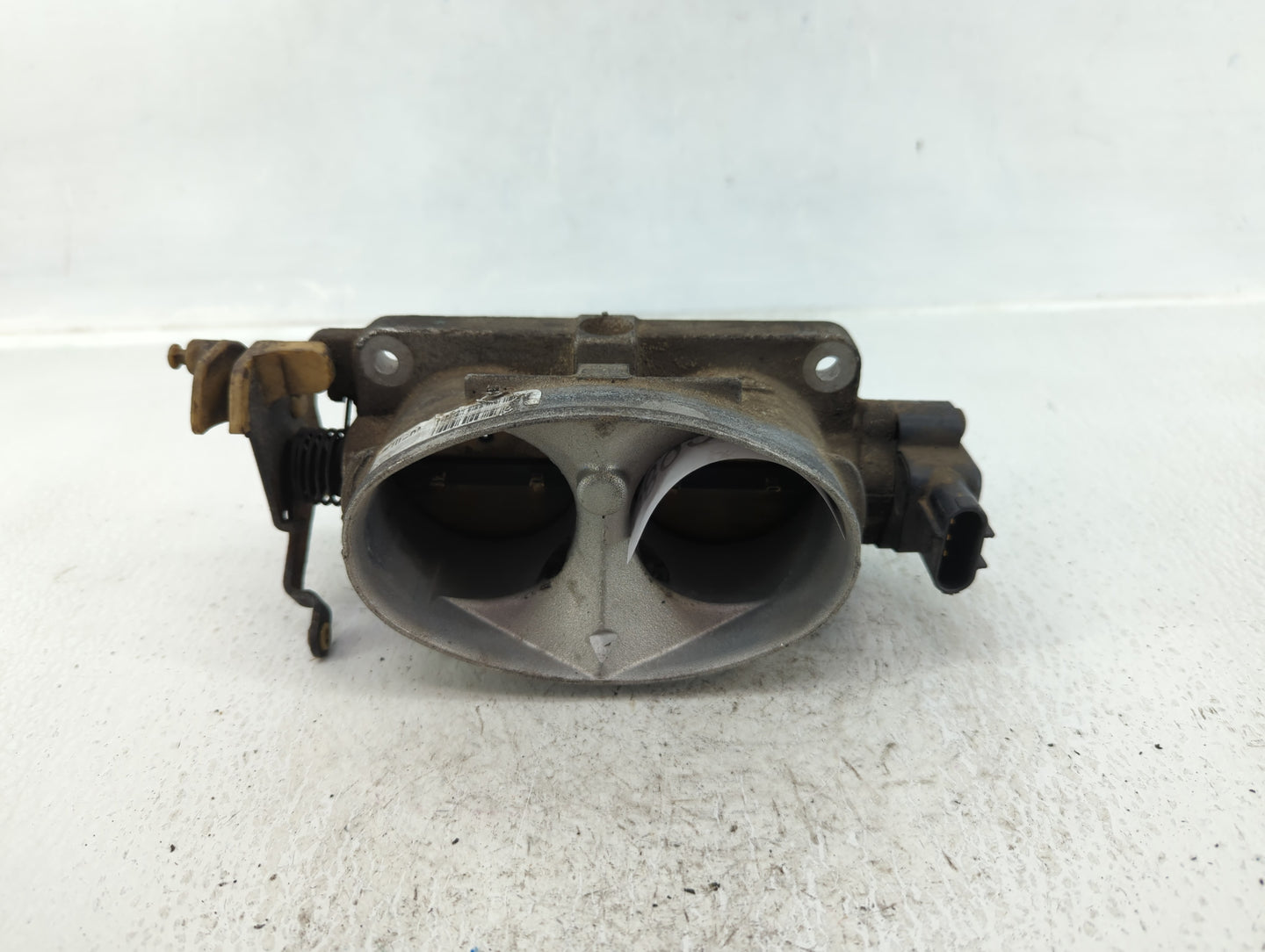 2003 Lincoln Navigator Throttle Body Fits OEM Used Auto Parts - Oemusedautoparts1.com
