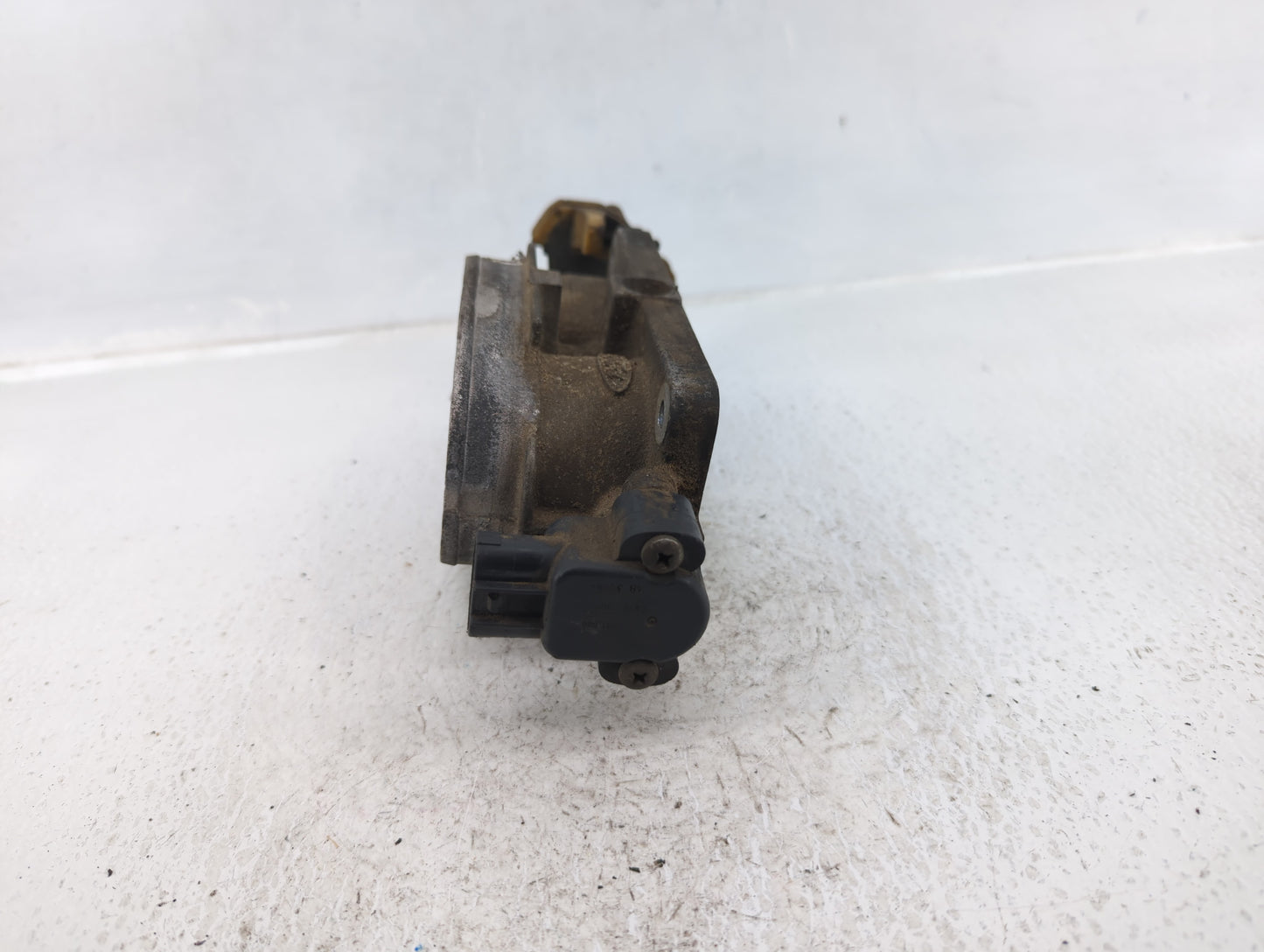 2003 Lincoln Navigator Throttle Body Fits OEM Used Auto Parts - Oemusedautoparts1.com