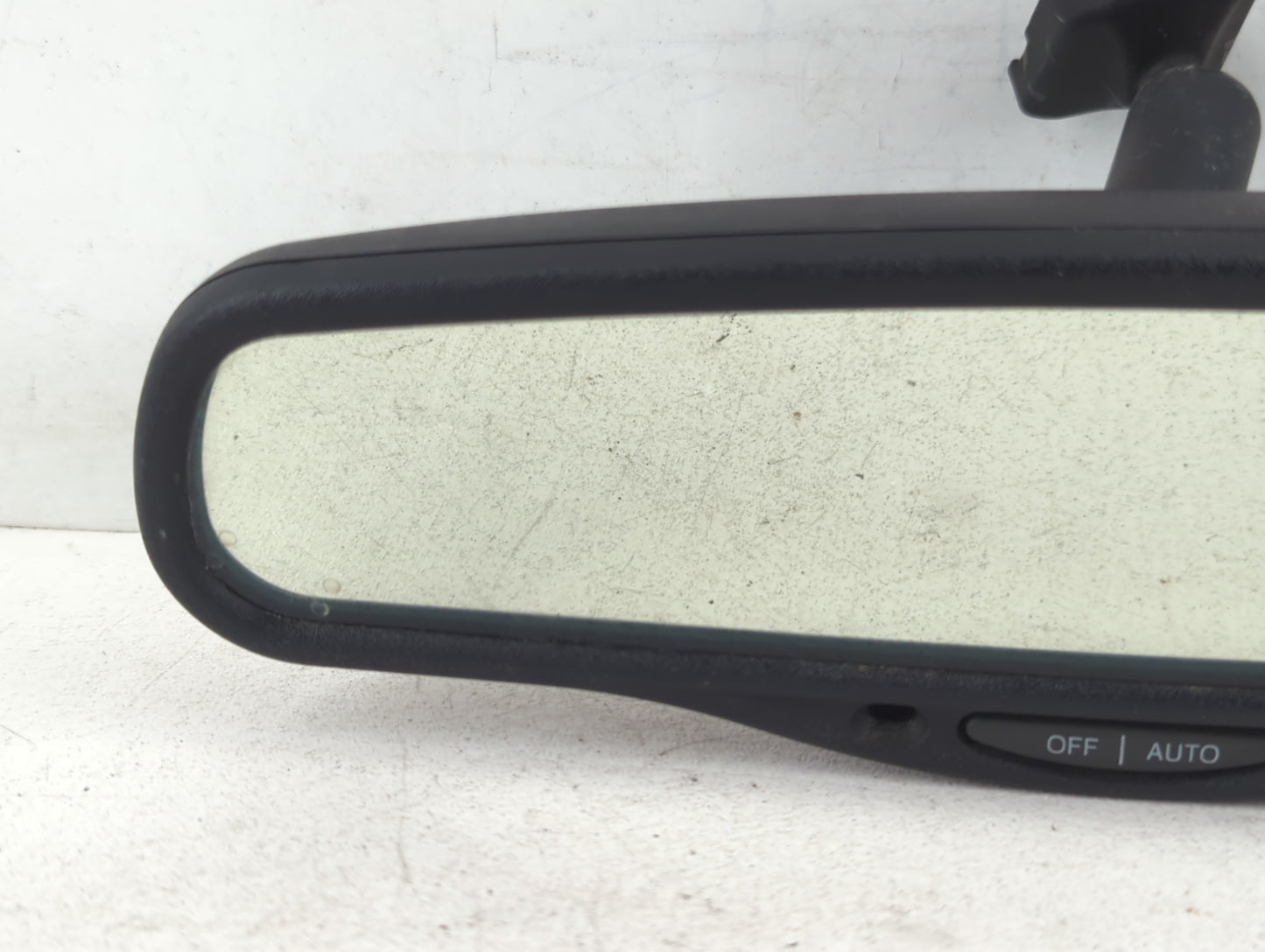 2000-2008 Lincoln Navigator Interior Rear View Mirror Replacement OEM P/N:E11015306 Fits OEM Used Auto Parts - Oemusedautopa