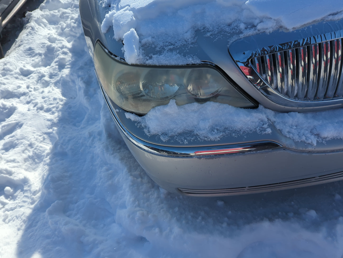 2003-2011 Lincoln Town Car Front Bumper - Oem - Oemusedautoparts1.com