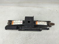 2003 Lincoln Town Car Spare Scissor Car Jack - Oemusedautoparts1.com