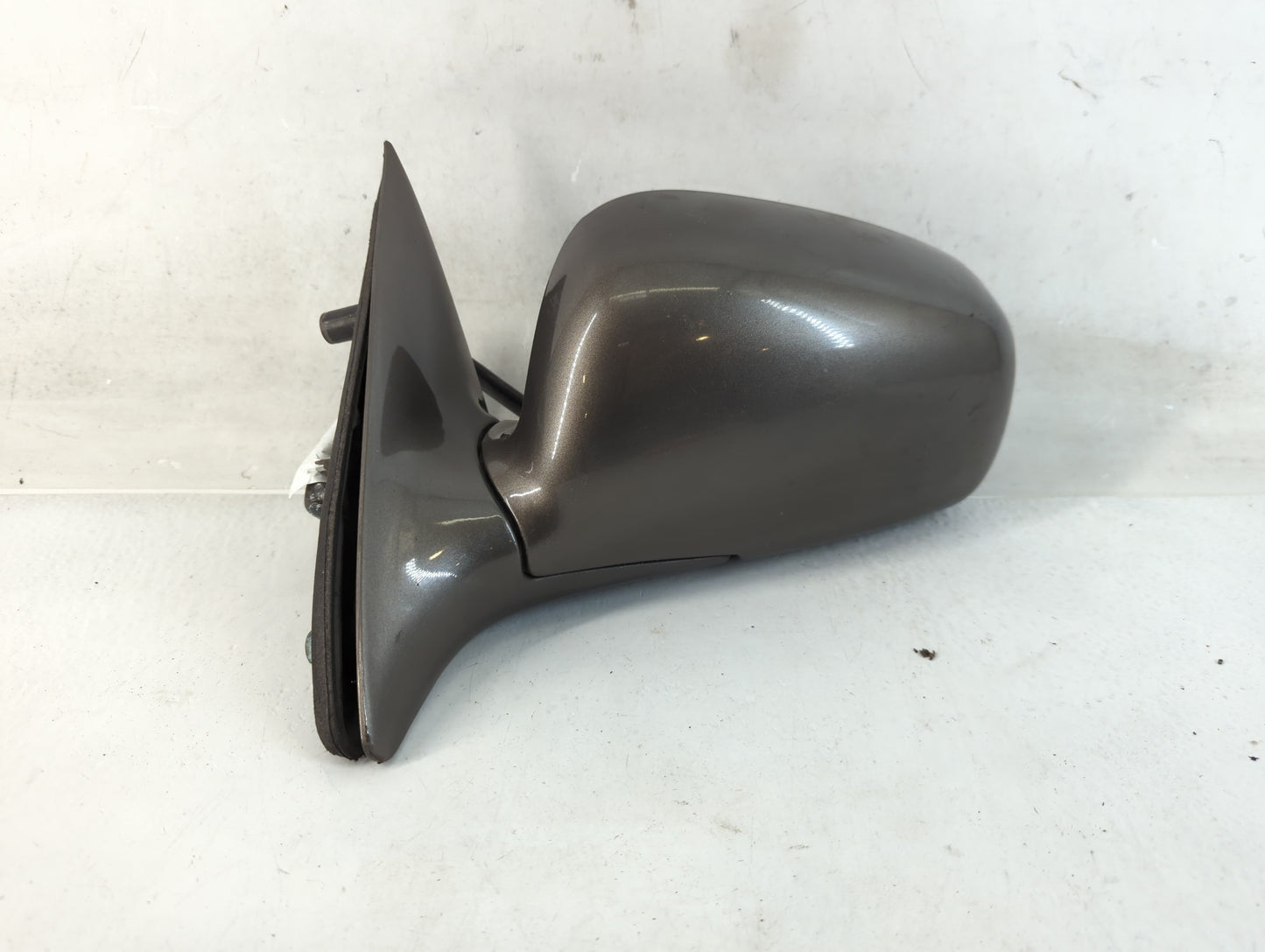 2003-2004 Lincoln Town Car Driver Side View Mirror - Left Door Mirror OEM Used - Oemusedautoparts1.com