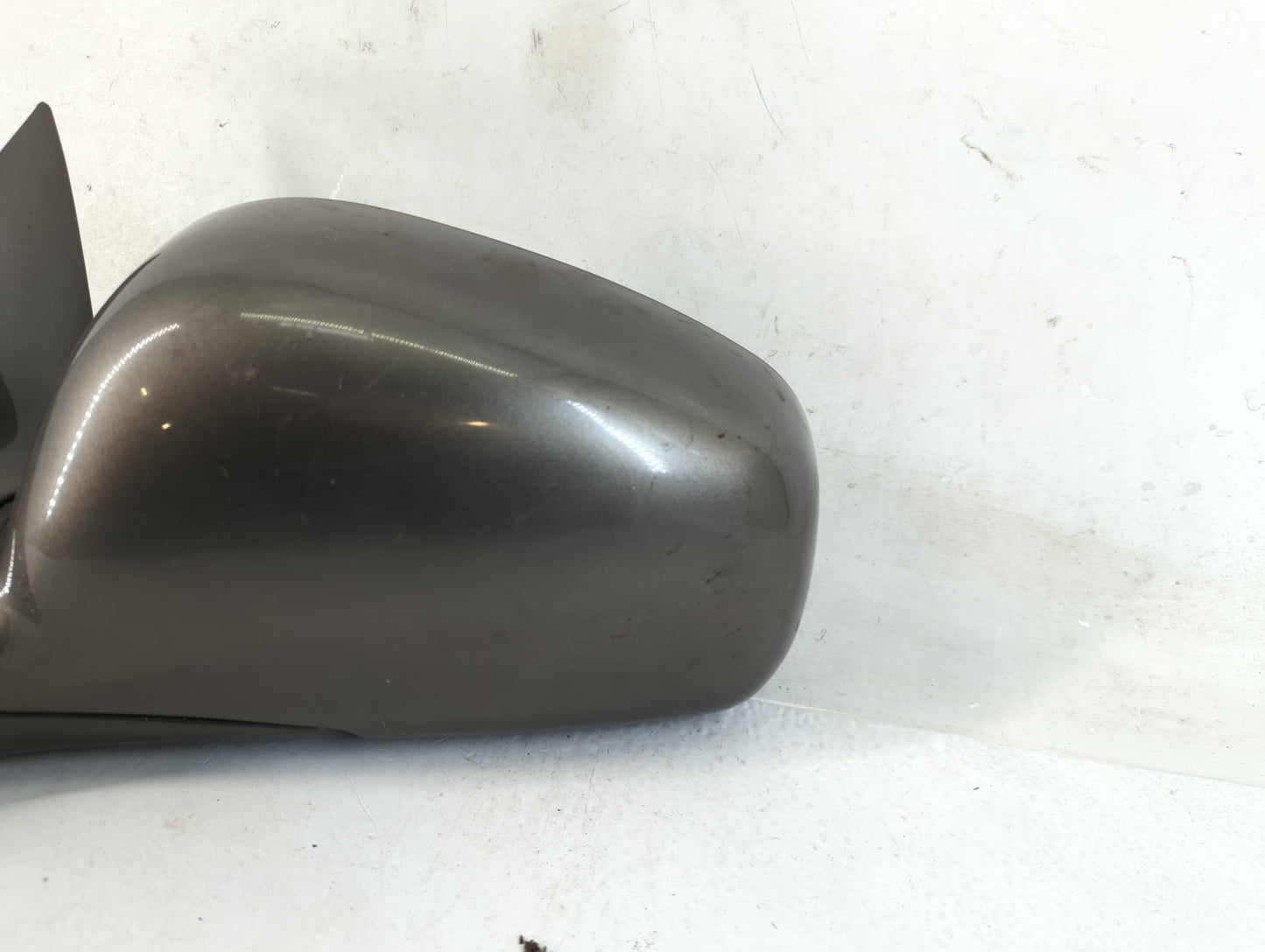 2003-2004 Lincoln Town Car Driver Side View Mirror - Left Door Mirror OEM Used - Oemusedautoparts1.com