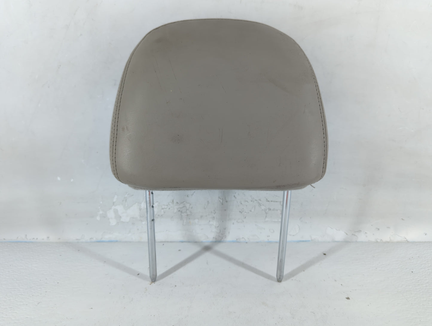 2003 Lincoln Town Car Headrest Head Rest Front Driver Passenger Seat Fits OEM Used Auto Parts - Oemusedautoparts1.com