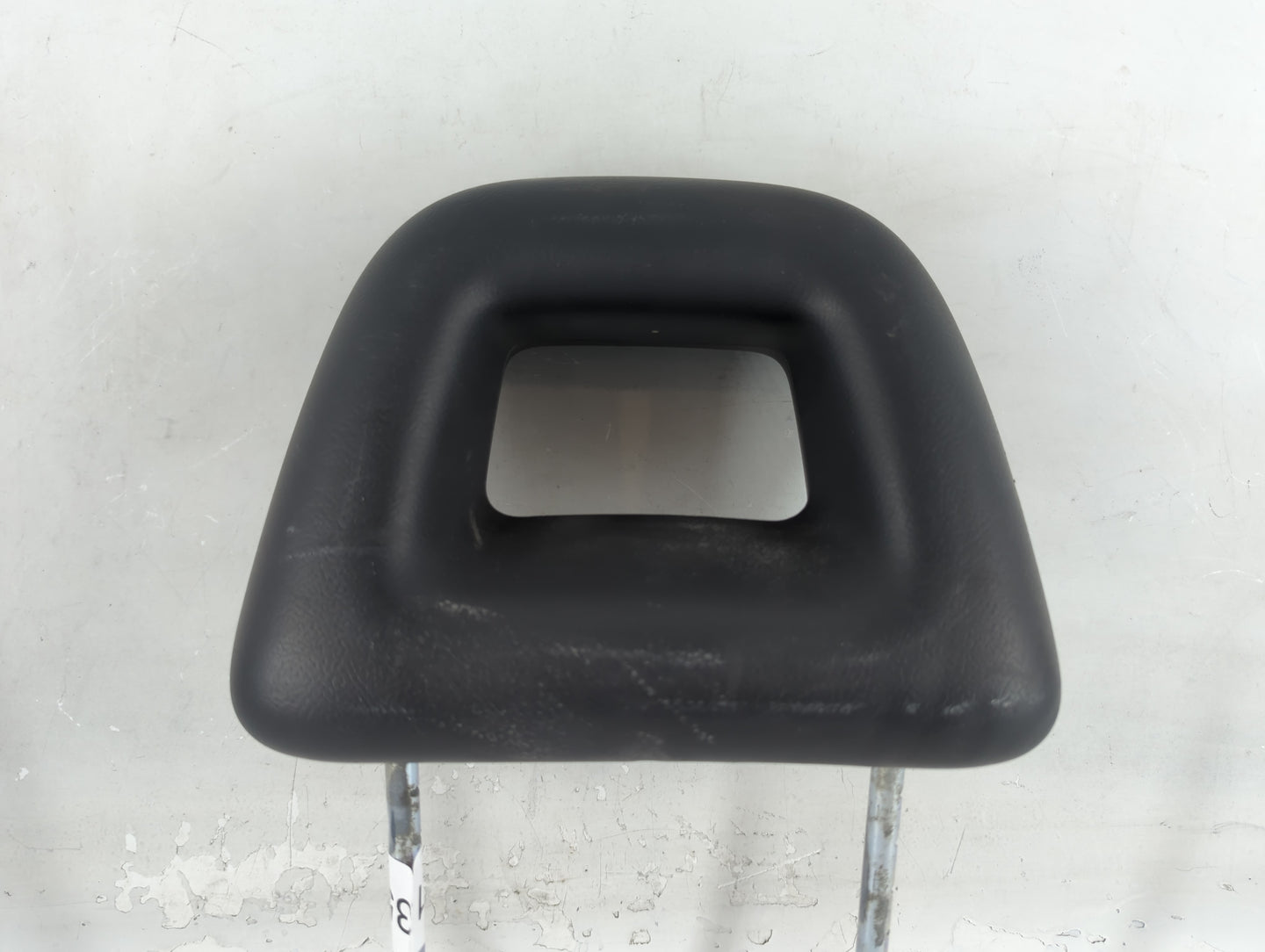 2003 Lincoln Town Car Headrest Head Rest Front Driver Passenger Seat Fits OEM Used Auto Parts - Oemusedautoparts1.com
