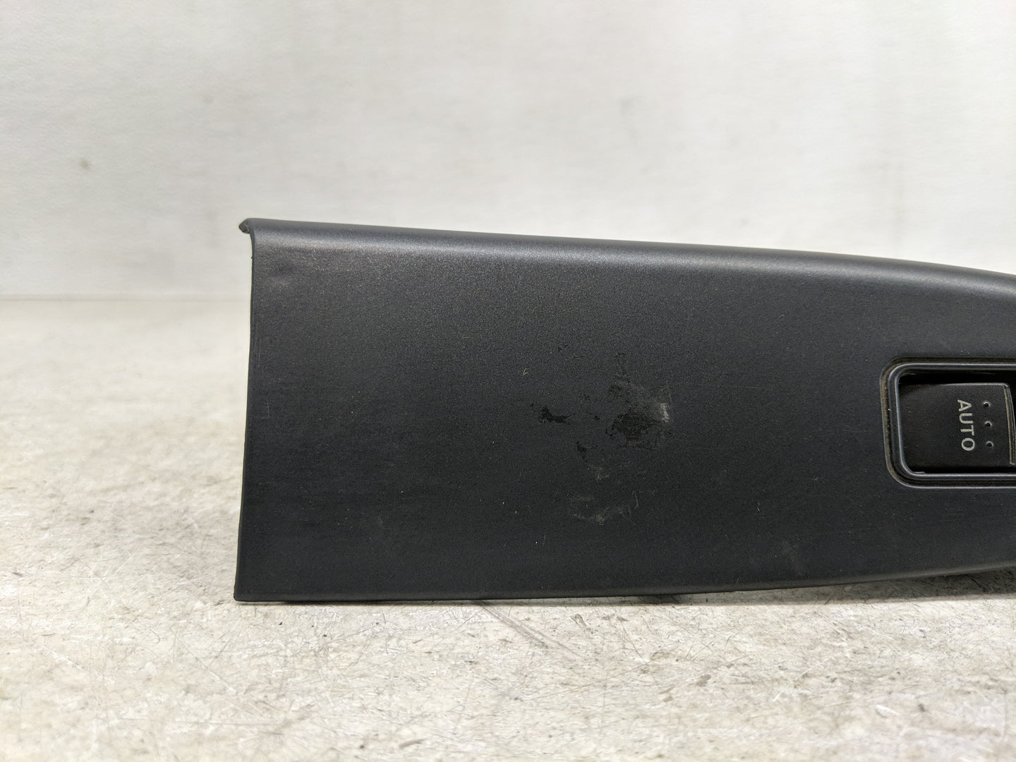 2003 Mazda 3 Passenger Right Power Window Switch Gp7a 66 370 - Oemusedautoparts1.com